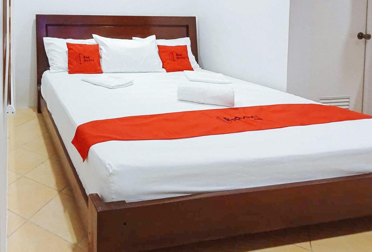 Reddoorz At David'S Travellers Inn Cavite General Trias  Экстерьер фото